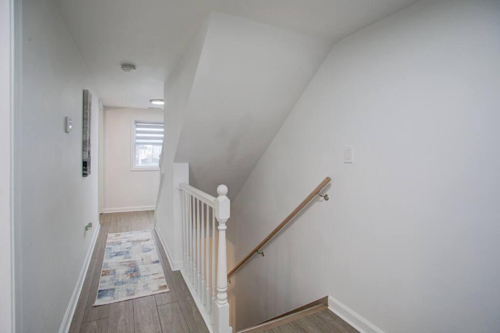 Cozy Lux 3Bd House Heart Of Fishtown Sleeps 8 Lägenhet Philadelphia Exteriör bild