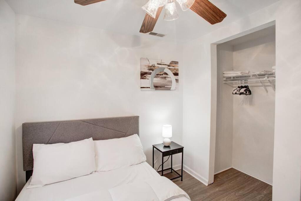 Cozy Lux 3Bd House Heart Of Fishtown Sleeps 8 Lägenhet Philadelphia Exteriör bild